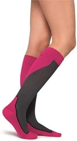 JOBST Sport Knee High Unisex Compression Socks - 20-30 MmHg -Health Care Store 310QhIbD8cL. AC