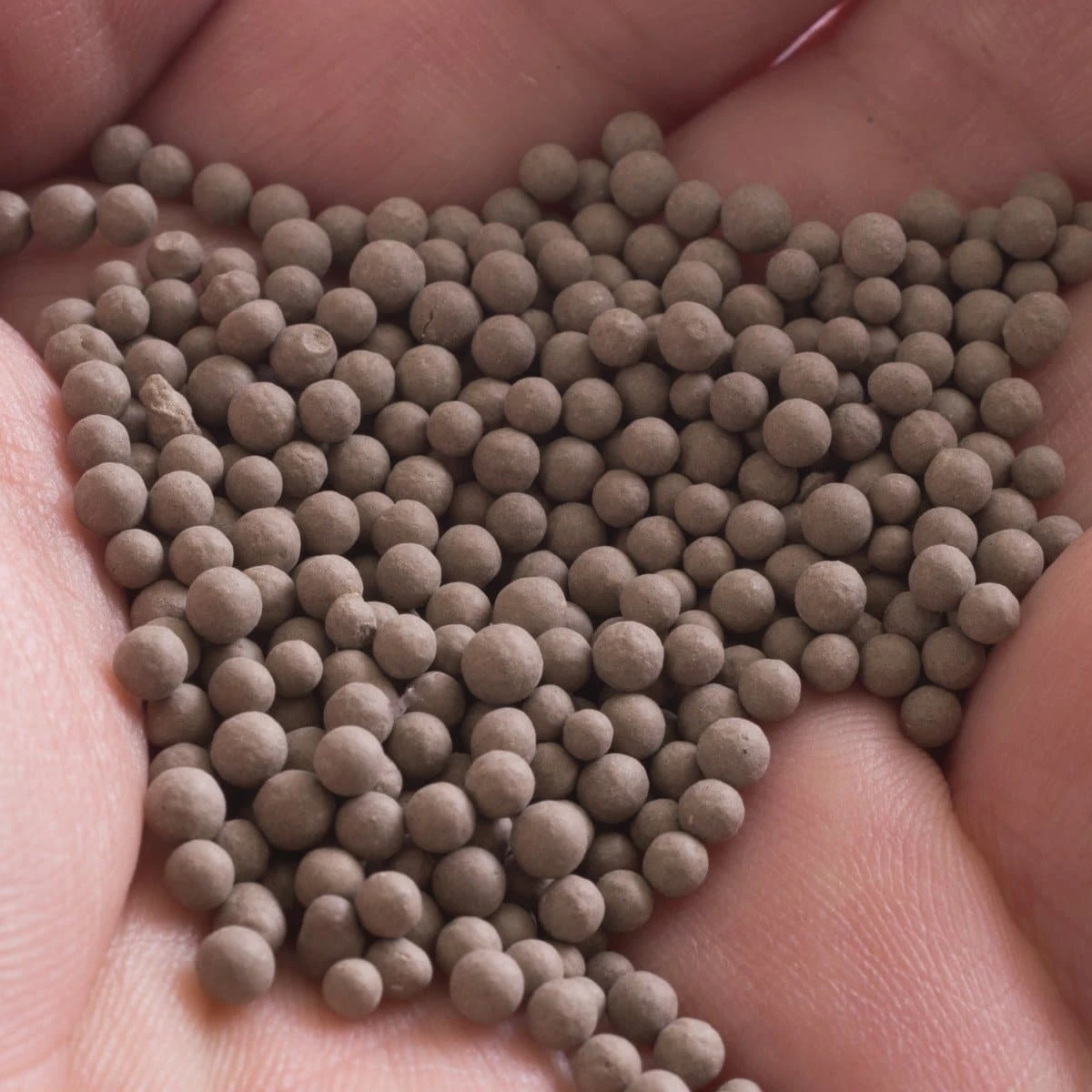 Vivi Relax-a-Bac Neck Wrap - Hot & Cold Therapy Beaded Neck Pad 8 Vivi Relax-a-Bac Neck Wrap - Hot & Cold Therapy Beaded Neck Pad - Image 6