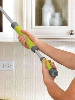 HealthSmart® GripLoc™ Sliding Reacher Grabber - 43 Inch Long -Health Care Store 81w0 7X9MkL